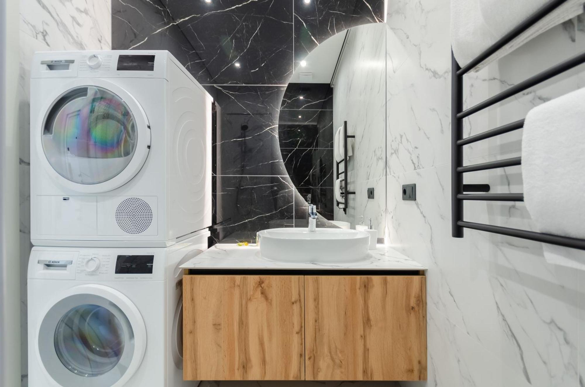 Petrovdom Apartments 68A-68B-305A-305B-280A-280B-265A-265B In Smart Rc Manhattan, Beresteiskyi 11 Киев Екстериор снимка