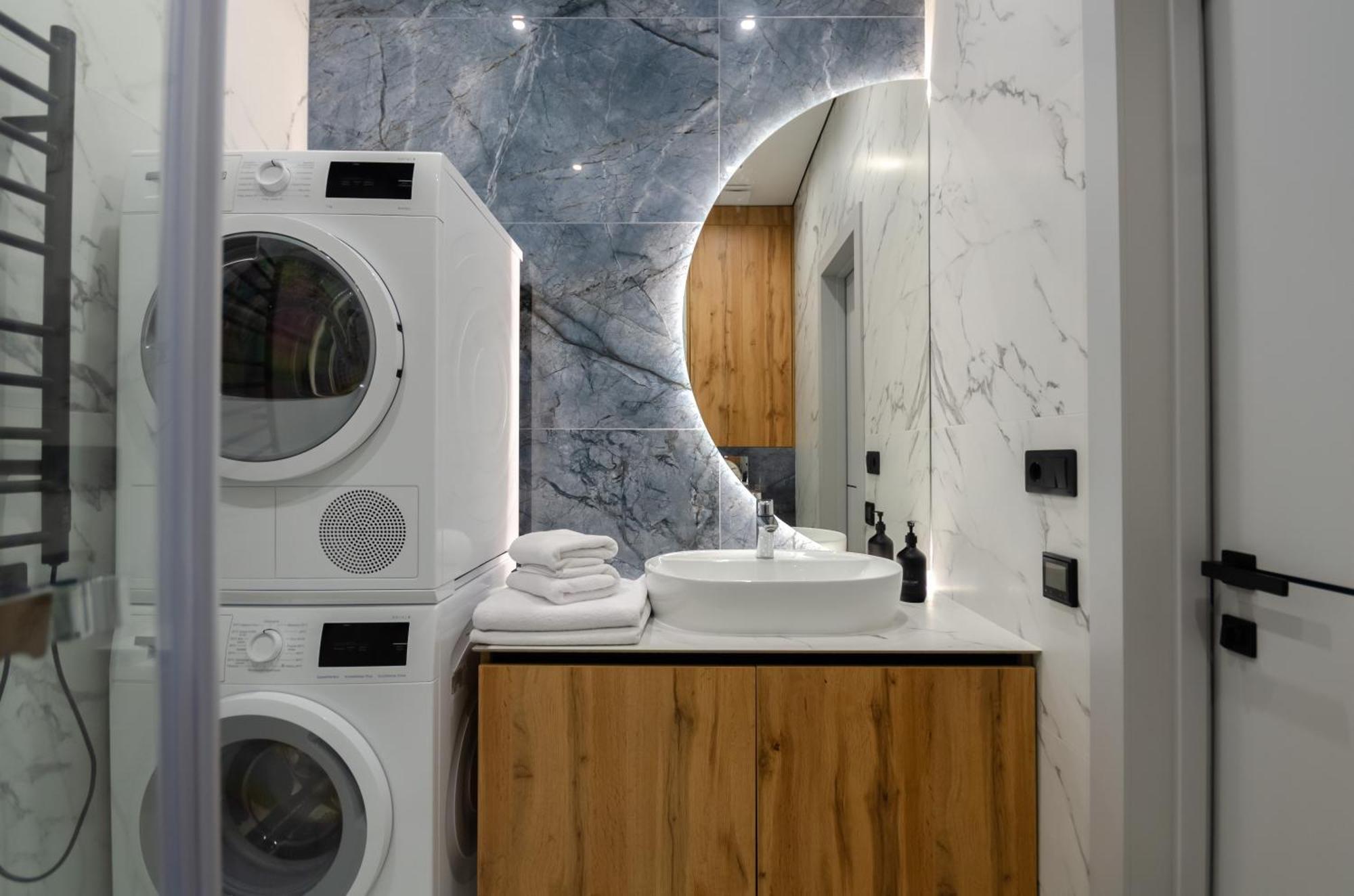 Petrovdom Apartments 68A-68B-305A-305B-280A-280B-265A-265B In Smart Rc Manhattan, Beresteiskyi 11 Киев Екстериор снимка